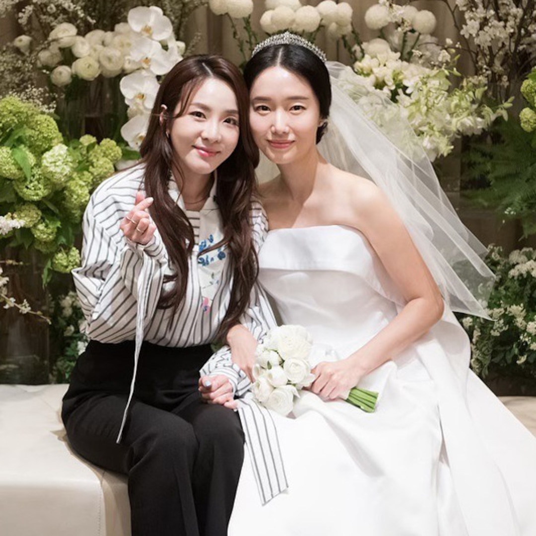 Here's What Korean Celebrities Always Wear to Weddings E! Online AP